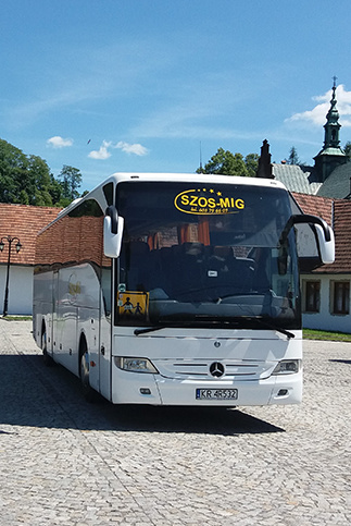 MERCEDES-BENZ TOURISMO